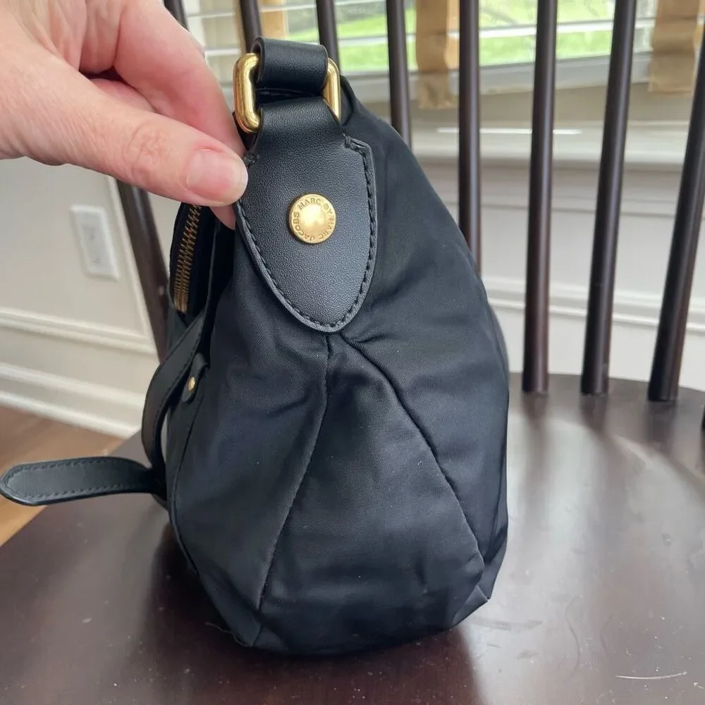 Marc Jacobs Preppy Nylon Messenger Bag Black Gold $200